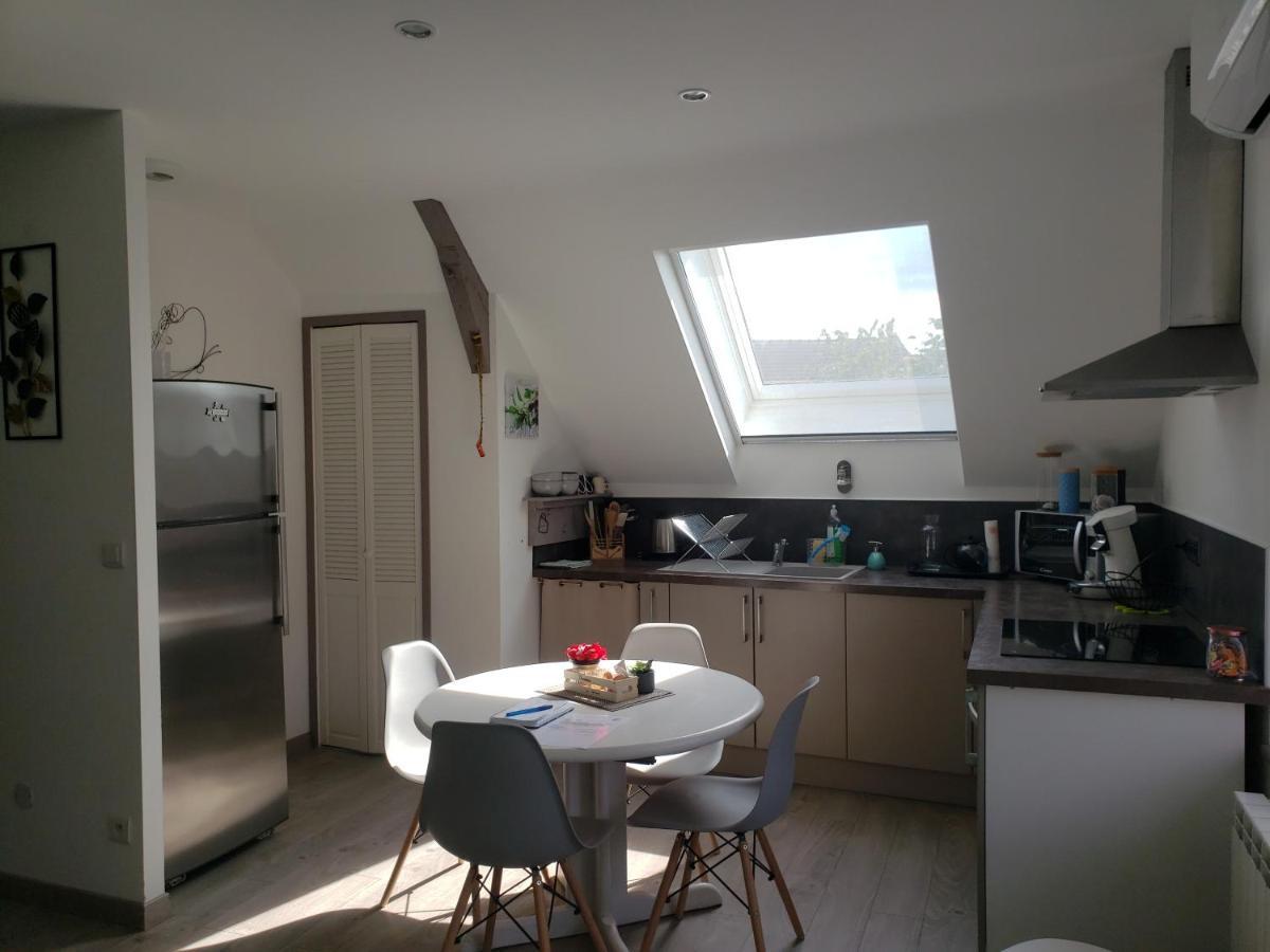 Le Charmillon, Appartement Cosi Avec Double Garage Mancey Exterior foto